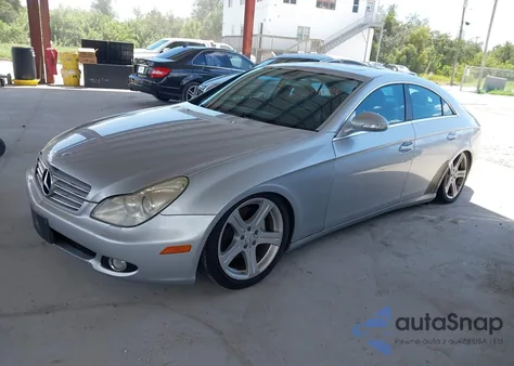 2006 Mercedes-Benz Cls 500 из США, поврежденный, VIN WDDDJ75X26A038786